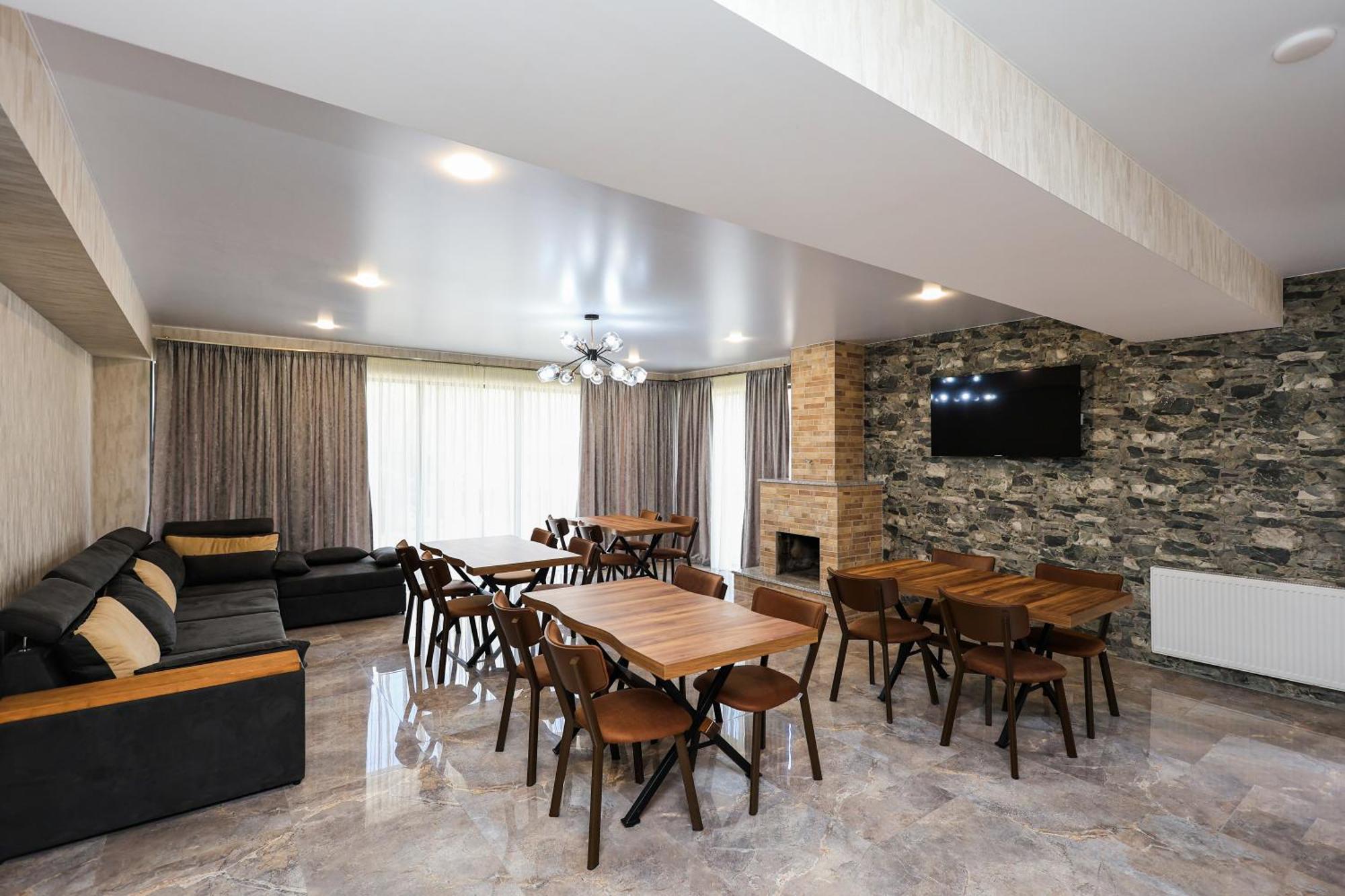 Heaven Hill Hotel Kazbegi Kültér fotó